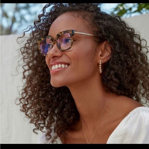 Diff Eyewear Bella Polarized Sunglasses - Picture 1 of 12